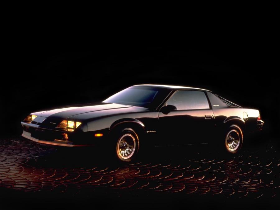  Chevrolet Camaro Berlinetta 1982 года  (фото 7 из 7)